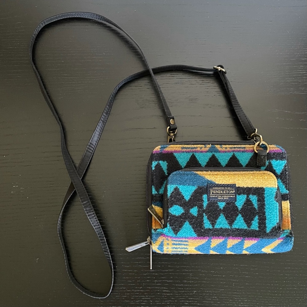 Pendleton Crossbody Organizer
